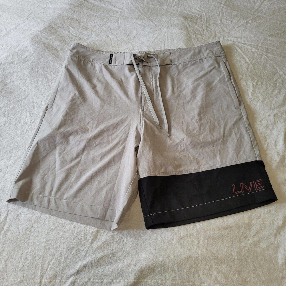 Black Clover Boardshorts Mens Size XL Extra Large Color Block Gray Black